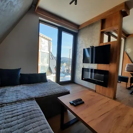 Milovanovic アパート *